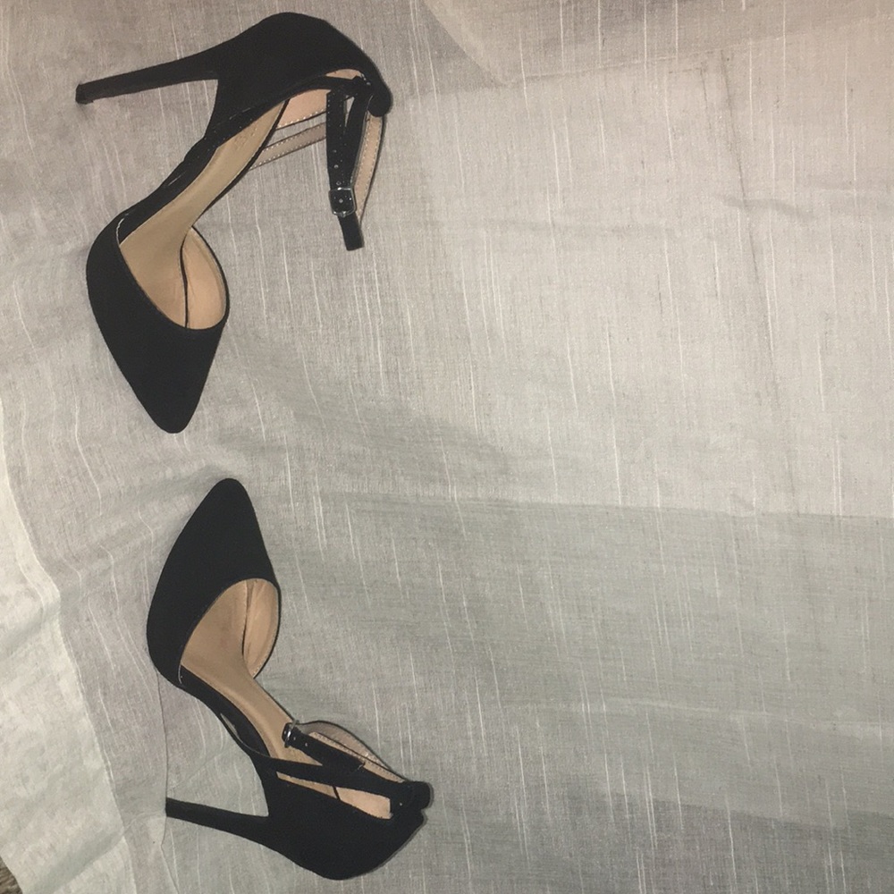 Charolette Russe Black Strappy heels - Picture 2 of 5
